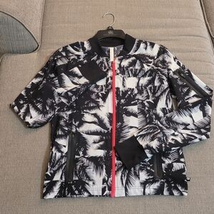 Fabletics Diana Full Zip Floral Athleisure Yoga Gym Light Jacket Size XS